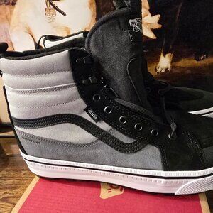 Vans SK8-Hi 'Grey Black' VN000DAQ239 Waterproof Shoes Boots Mens Sz 12 US NEW